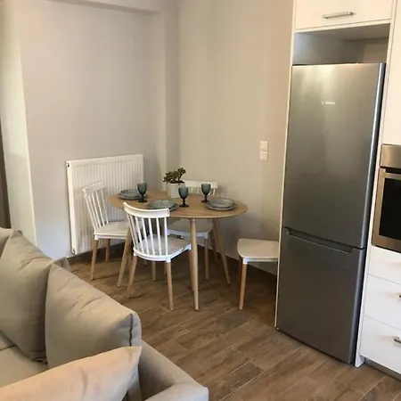 Evi'S Comfy House Apartment Kontokali Exterior photo